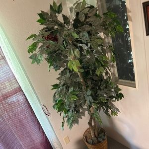 Artificial Indoor Tree